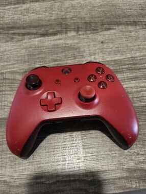 Microsoft Xbox One Wireless Controller - Red